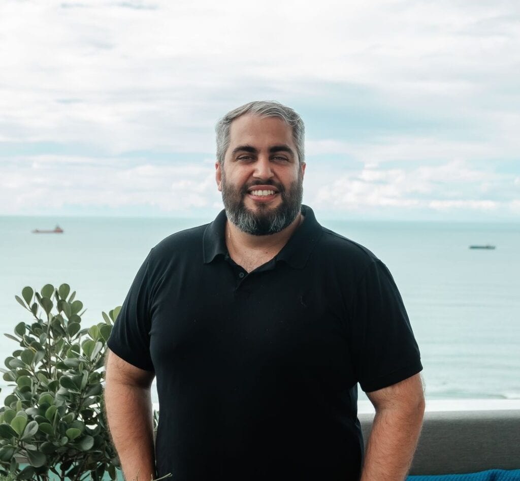 Conecta Consultoria Contábil: Impulsionando o sucesso empresarial através da conexão e confiança
