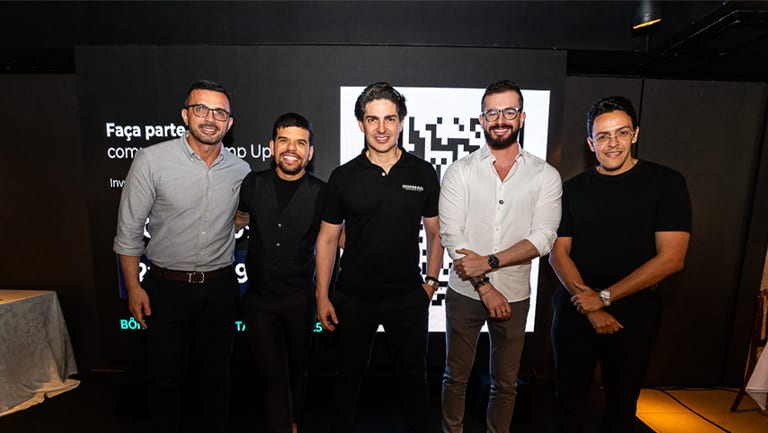 Ramp Up Talks reúne empresários para almoço de negócios